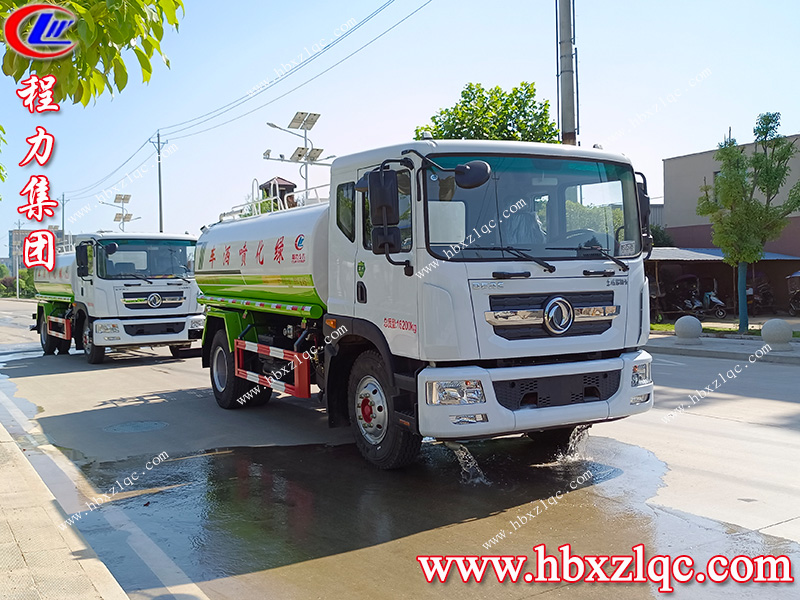 程力集團東風(fēng)D9灑水車發(fā)車前往內(nèi)蒙古通遼市，為內(nèi)蒙抗旱救災(zāi)盡一份力！